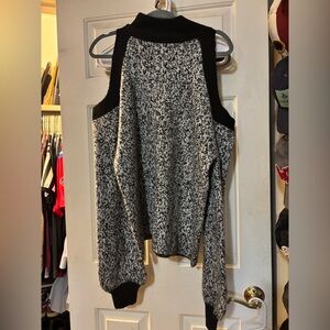 POL Black and White Knit BARE SHOULDER Sweater